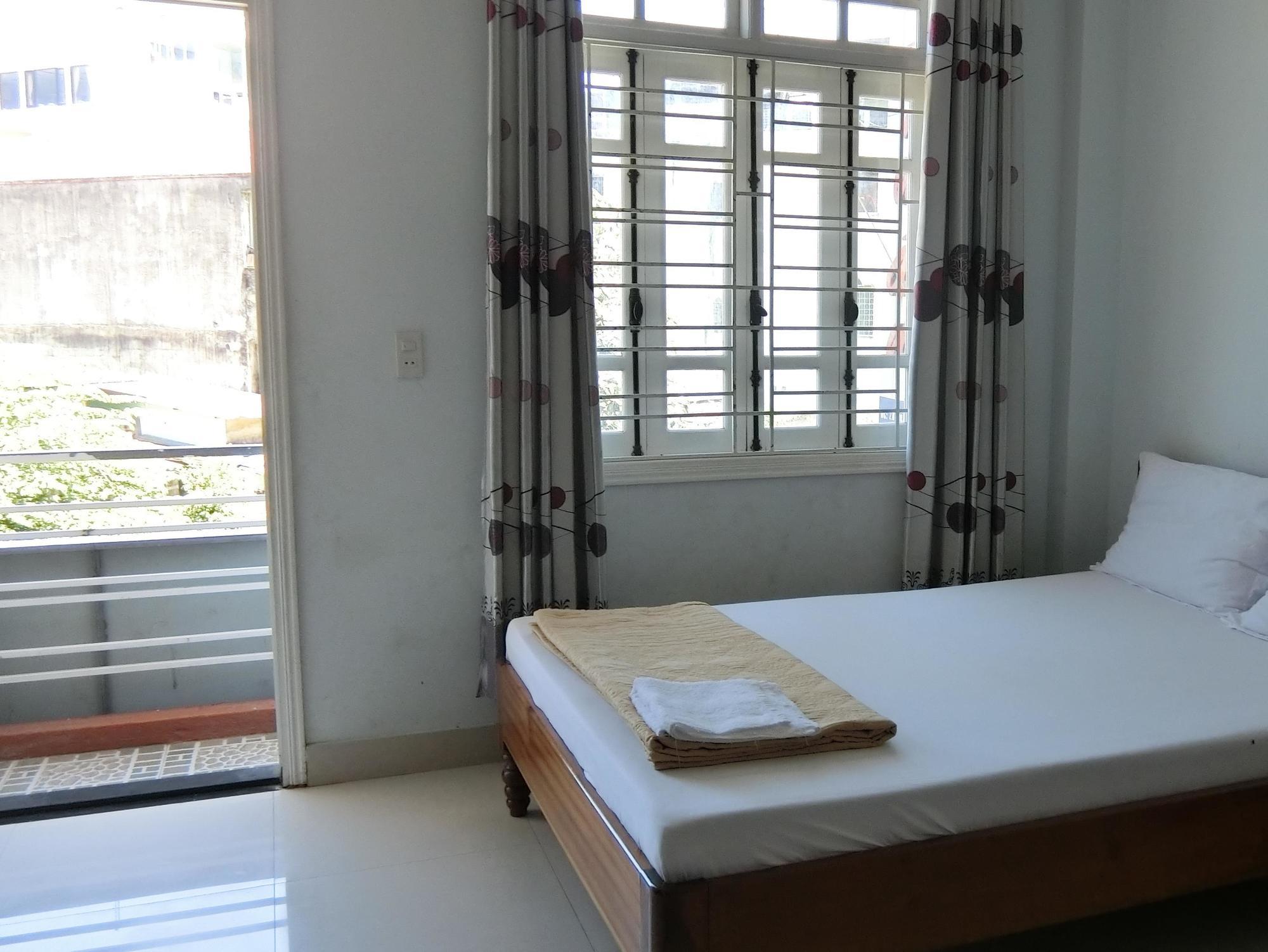 Tai Hai Guesthouse Hue Exteriör bild